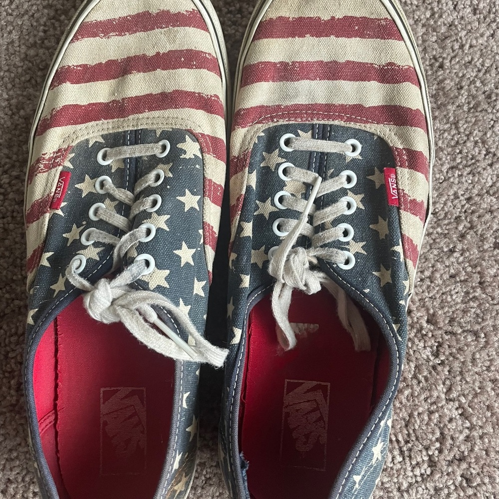 Van’s American flag shoes